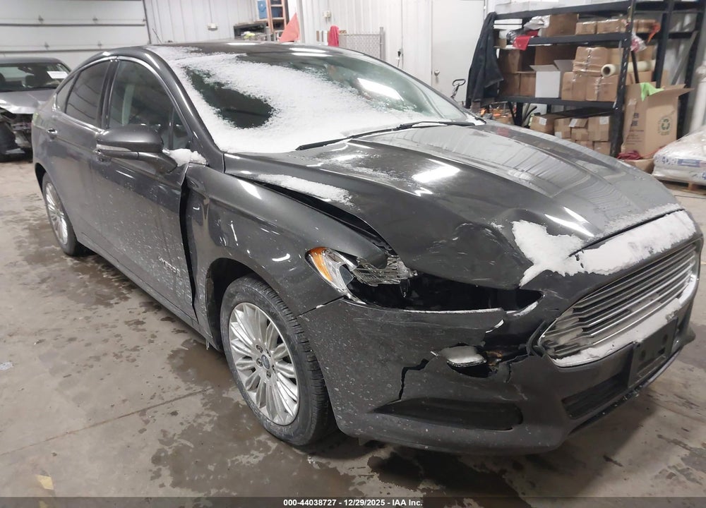 2015 FORD FUSION HYBRID SE VIN: 3FA6P0LU3FR131829