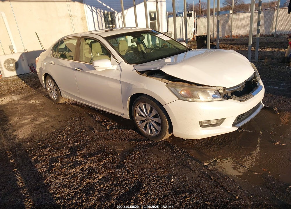 2013 HONDA ACCORD EX-L VIN: 1HGCR2F88DA113059