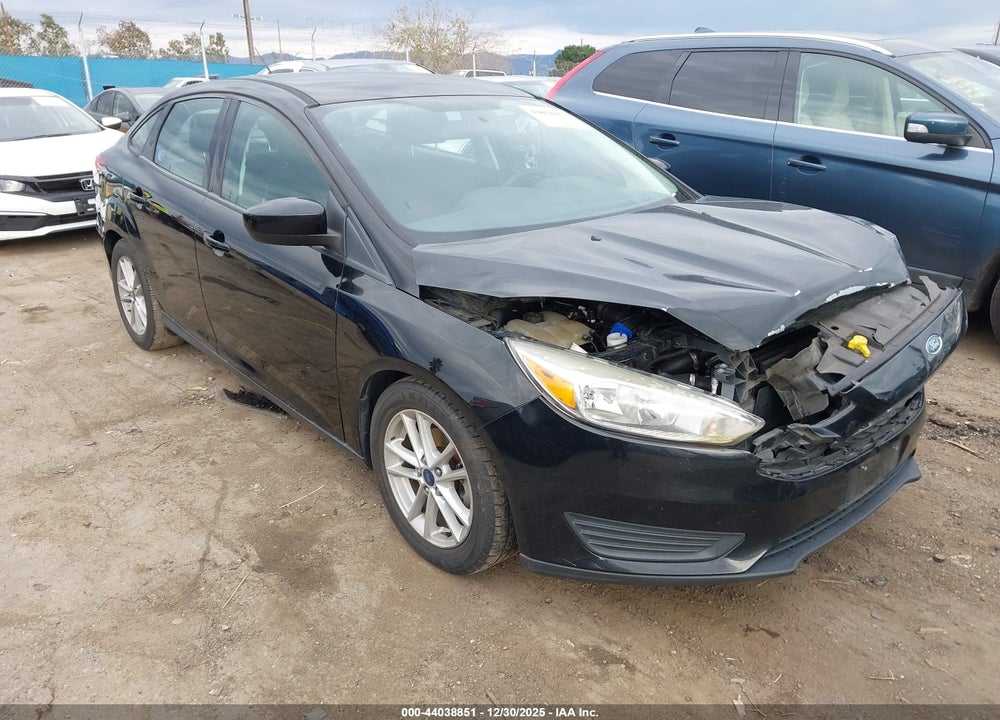 2018 FORD FOCUS SE VIN: 1FADP3FE9JL312857