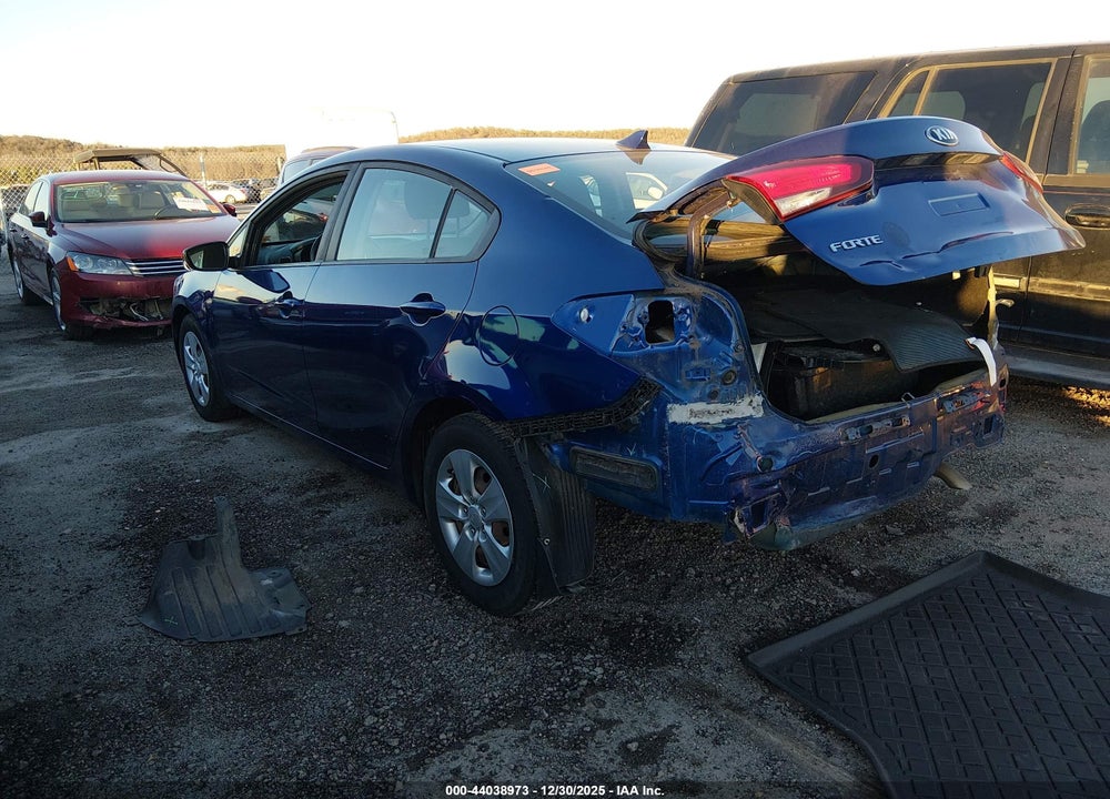 2017 KIA FORTE LX VIN: 3KPFK4A7XHE151406