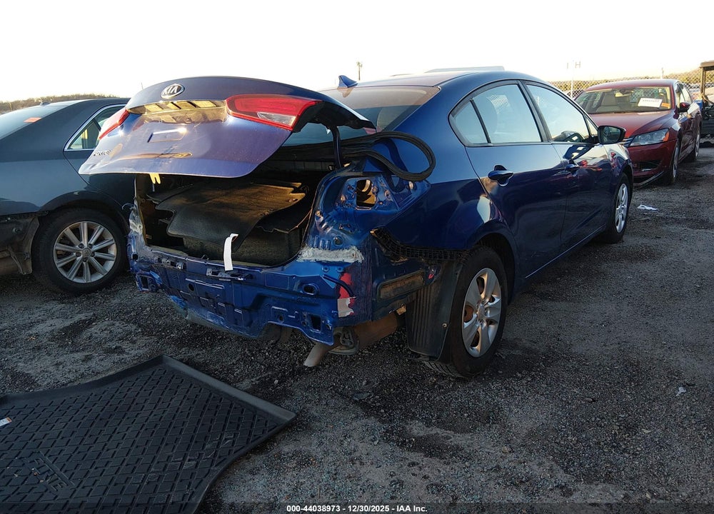 2017 KIA FORTE LX VIN: 3KPFK4A7XHE151406