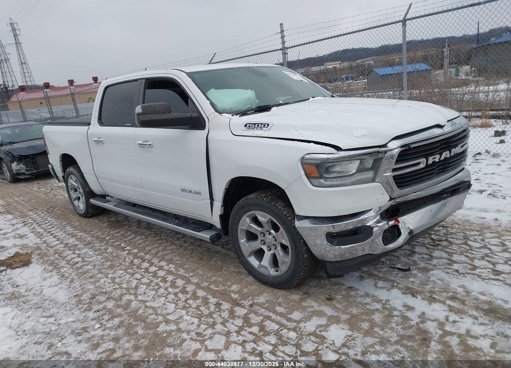2019 RAM 1500 BIG HORN/LONE STAR  4X4 5'7 BOX VIN: 1C6SRFFT6KN739826