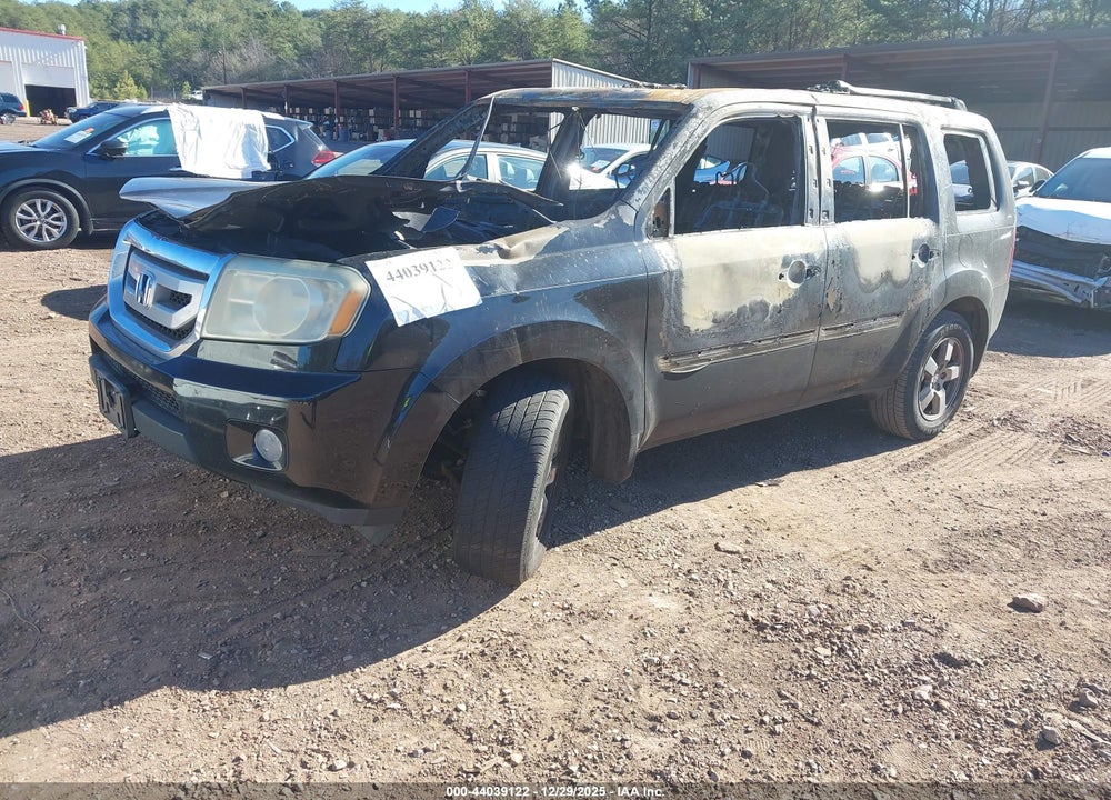 2010 HONDA PILOT EX-L VIN: 5FNYF3H58AB020258