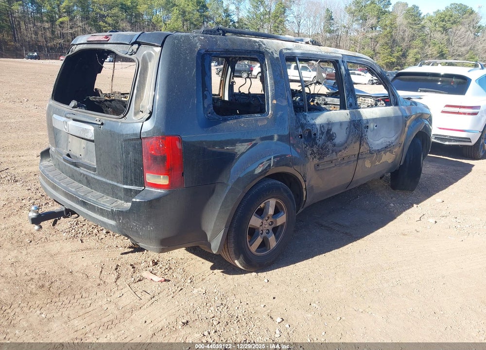 2010 HONDA PILOT EX-L VIN: 5FNYF3H58AB020258