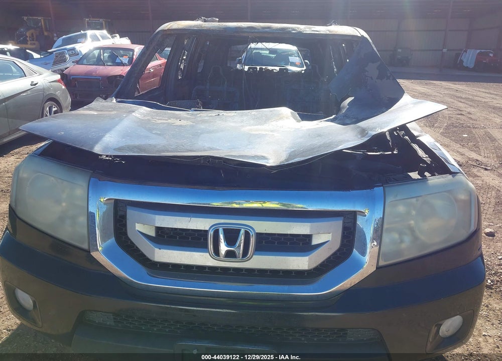 2010 HONDA PILOT EX-L VIN: 5FNYF3H58AB020258
