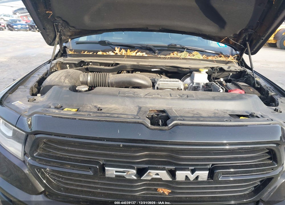 2022 RAM 1500 LAIE  4X4 5'7 BOX VIN: 1C6SRFJT7NN367666