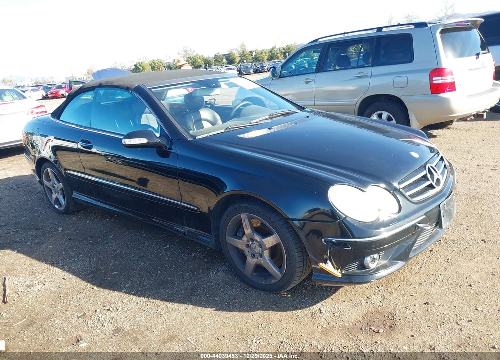 2007 MERCEDES-BENZ CLK 550 VIN: WDBTK72FX7T076267