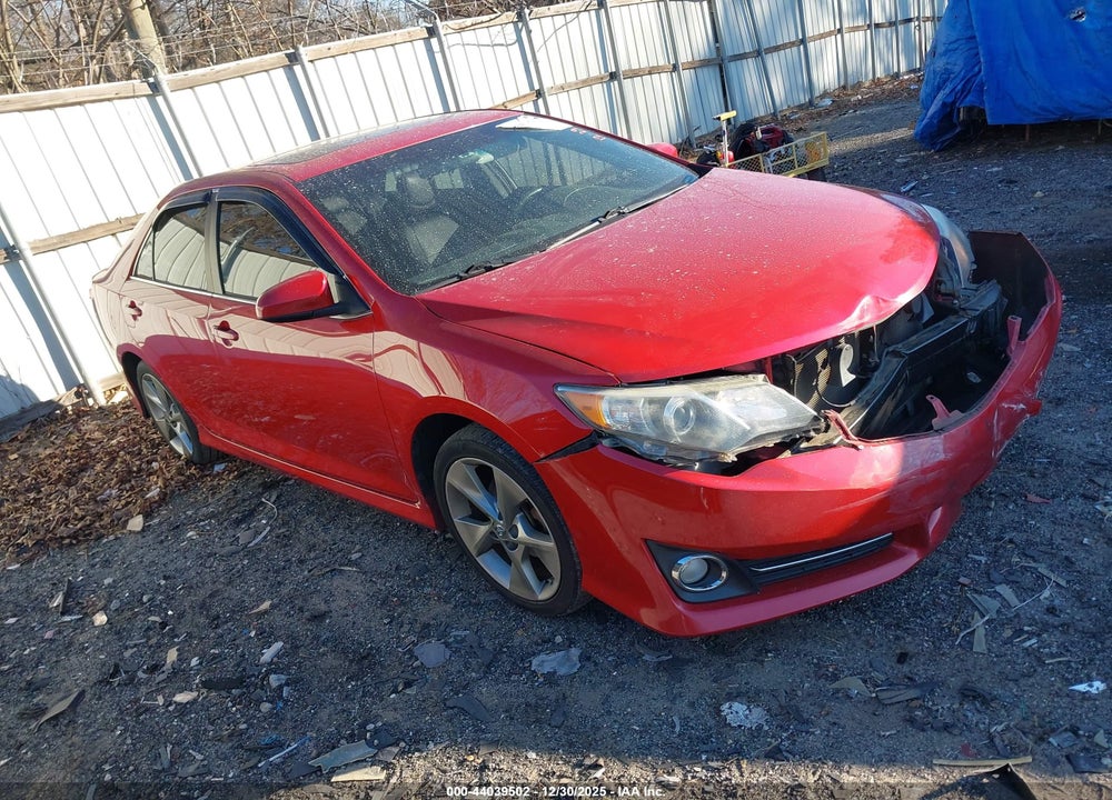 2014 TOYOTA CAMRY SE SPORT VIN: 4T1BF1FK6EU870126