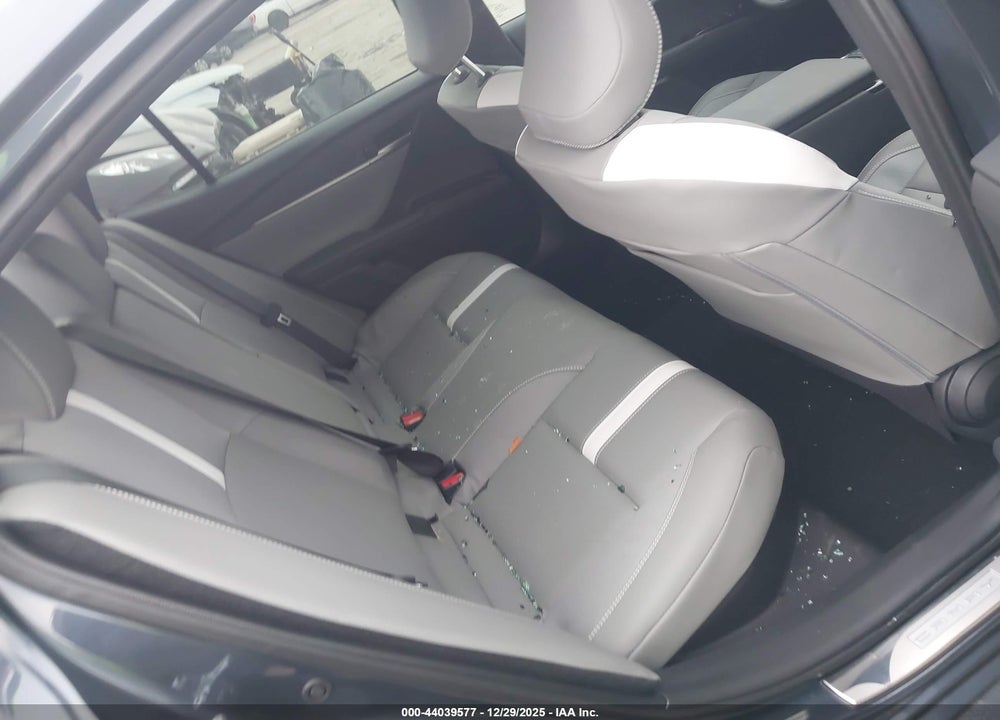 2026 TOYOTA CAMRY SE VIN: 4T1DAACK7TU686466