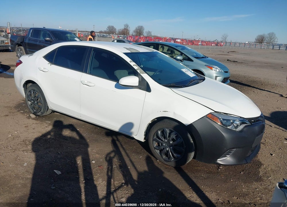 2016 TOYOTA COROLLA LE VIN: 5YFBURHE5GP516937