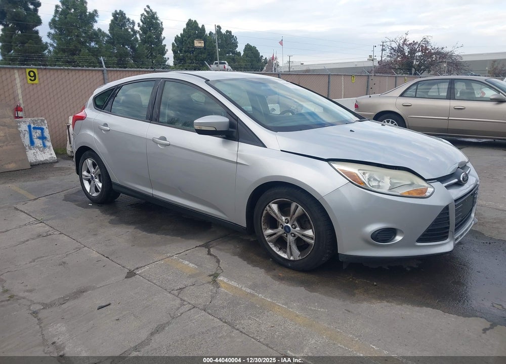 2014 FORD FOCUS SE VIN: 1FADP3K21EL265292