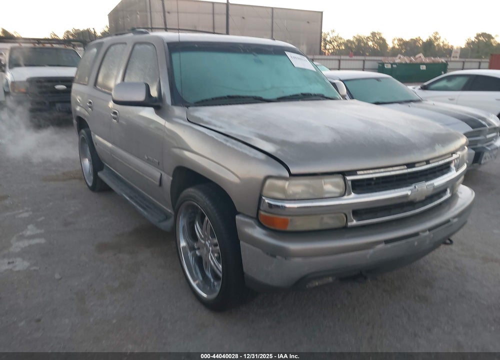 2002 CHEVROLET TAHOE LT VIN: 1GNEK13Z72R216109
