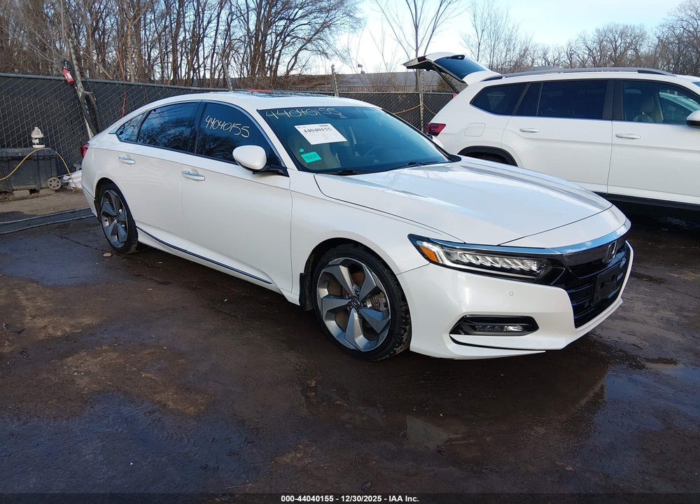 2019 HONDA ACCORD TOURING 2.0T VIN: 1HGCV2F92KA031930