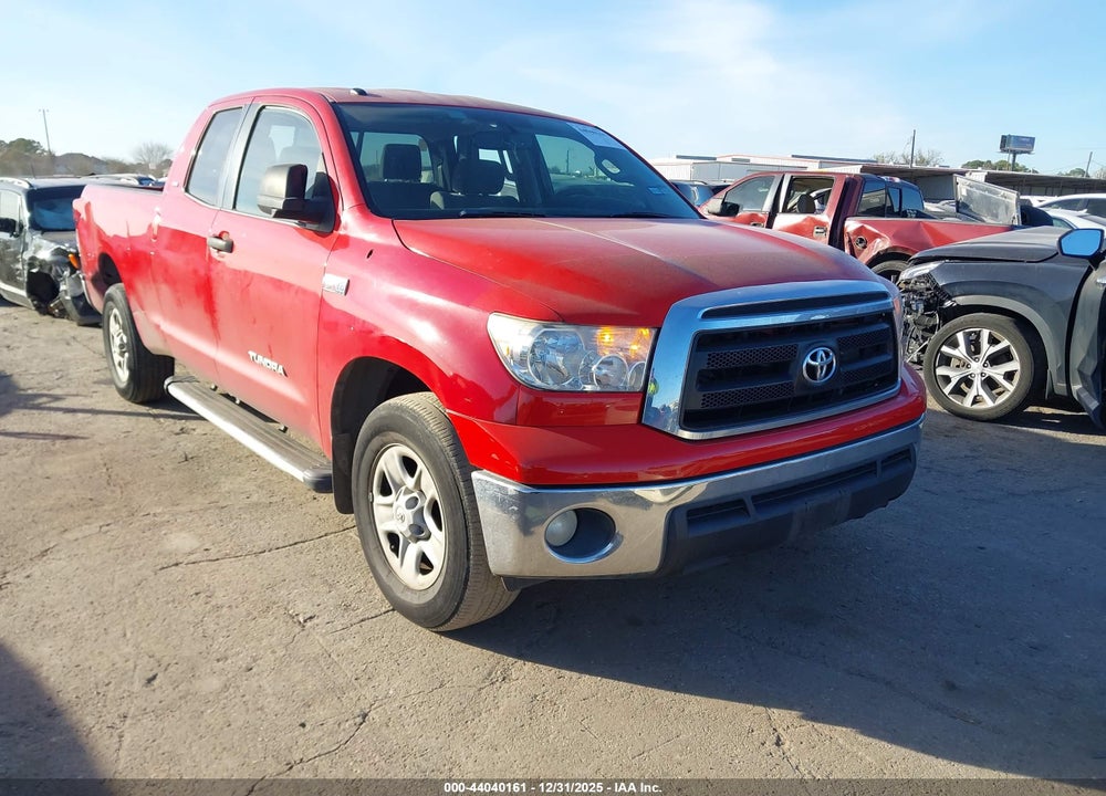 2011 TOYOTA TUNDRA GRADE 5.7L V8 VIN: 5TFRY5F15BX113353