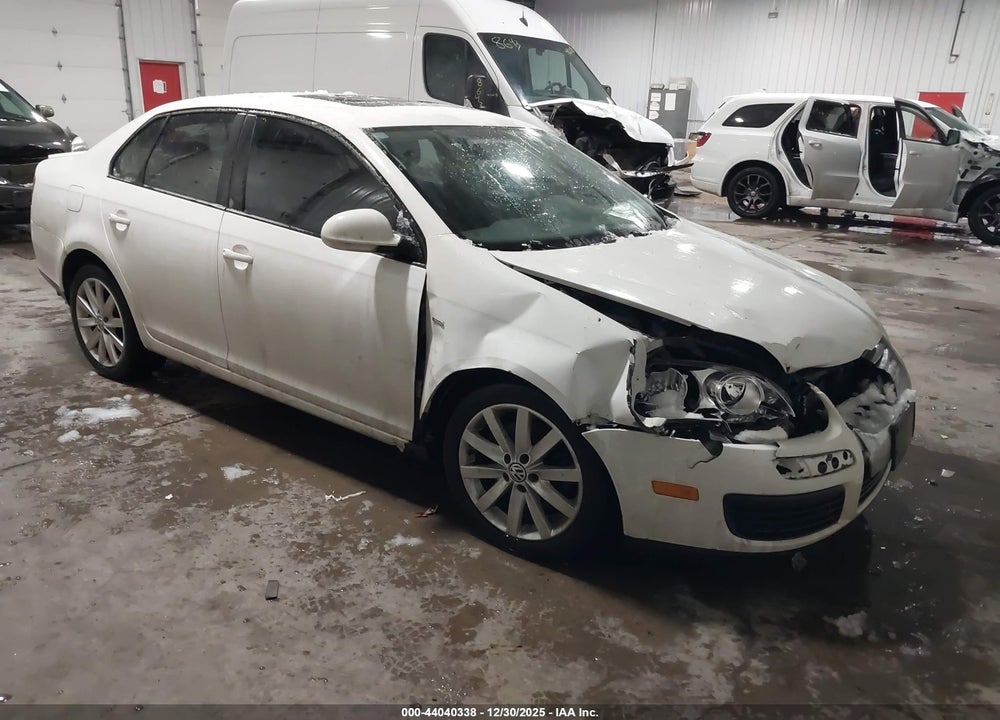 2010 VOLKSWAGEN JETTA WOLFSBURG EDITION VIN: 3VWRA7AJ1AM081977
