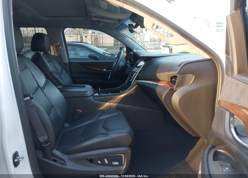2017 CADILLAC ESCALADE PREMIUM LUXURY VIN: 1GYS3CKJ4HR224235