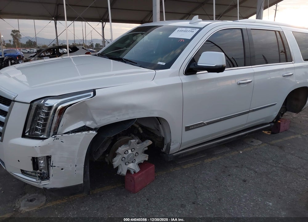 2017 CADILLAC ESCALADE PREMIUM LUXURY VIN: 1GYS3CKJ4HR224235