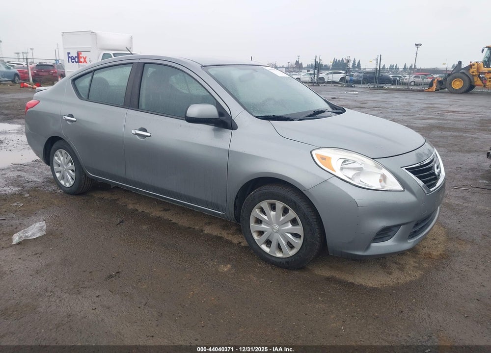 2013 NISSAN VERSA 1.6 SV VIN: 3N1CN7AP5DL882040