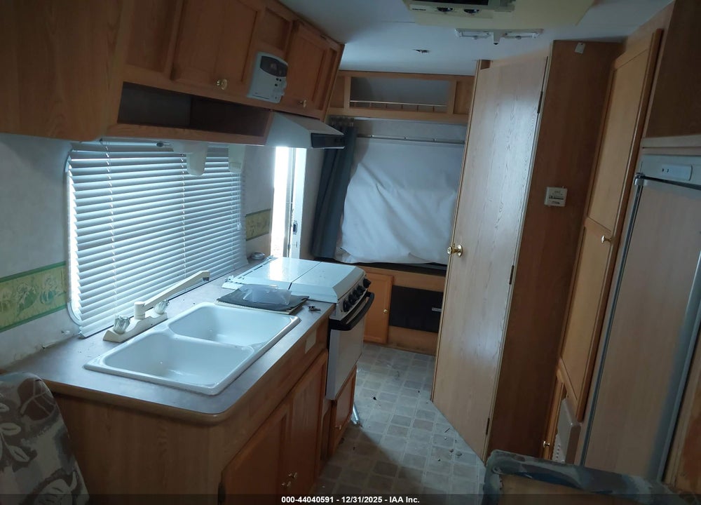 2003 R VISION TRAIL LITE BANTAM B1 VIN: 4WY200J2031020620