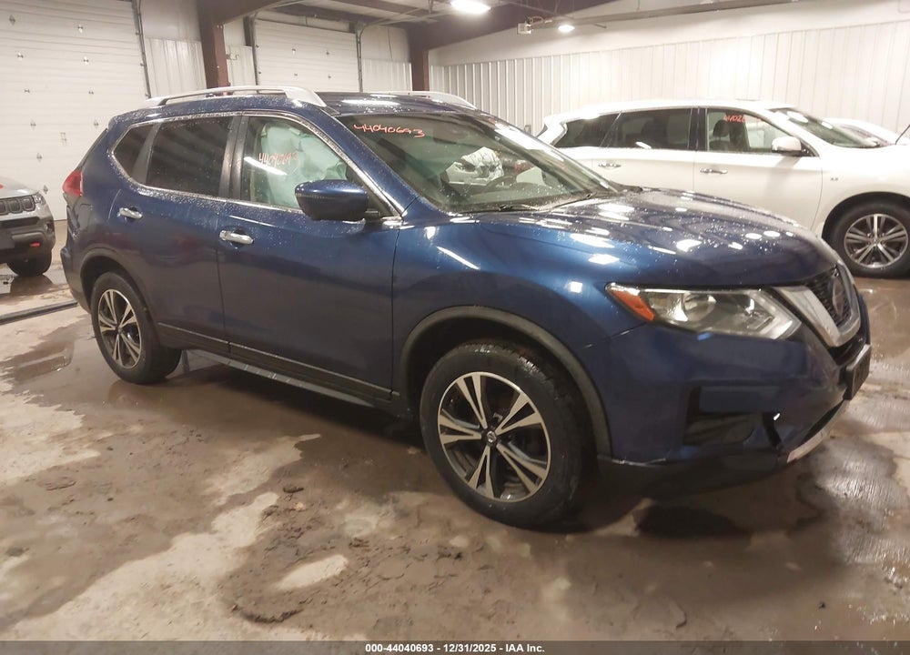 2019 NISSAN ROGUE SV VIN: JN8AT2MV2KW394179