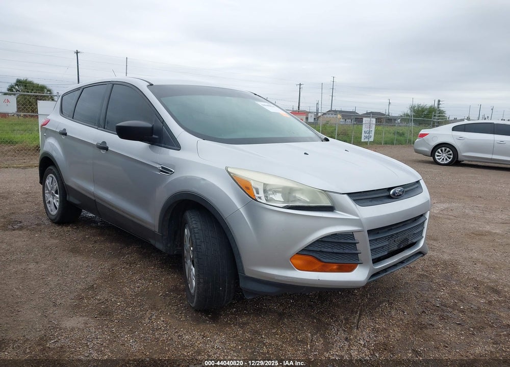 2013 FORD ESCAPE S VIN: 1FMCU0F70DUB46088
