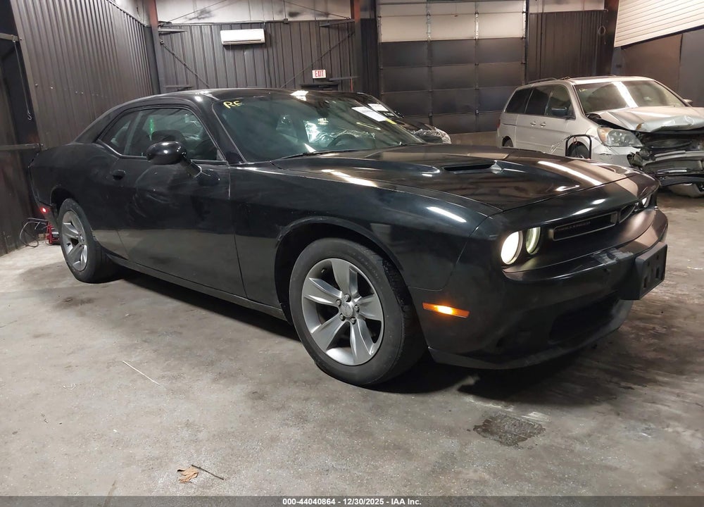 2016 DODGE CHALLENGER SXT VIN: 2C3CDZAGXGH289383