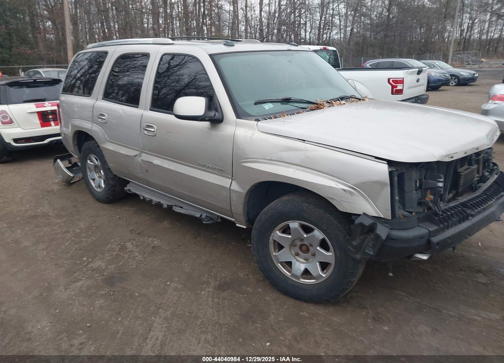 2005 CADILLAC ESCALADE STANDARD VIN: 1GYEK63N65R262483
