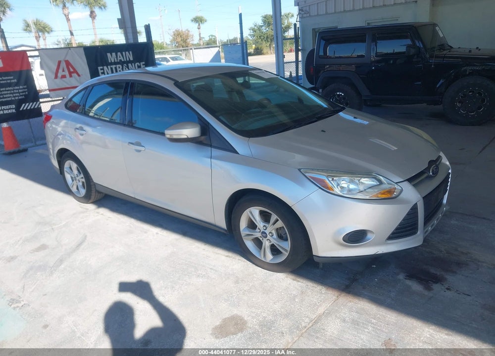 2014 FORD FOCUS SE VIN: 1FADP3F26EL434829
