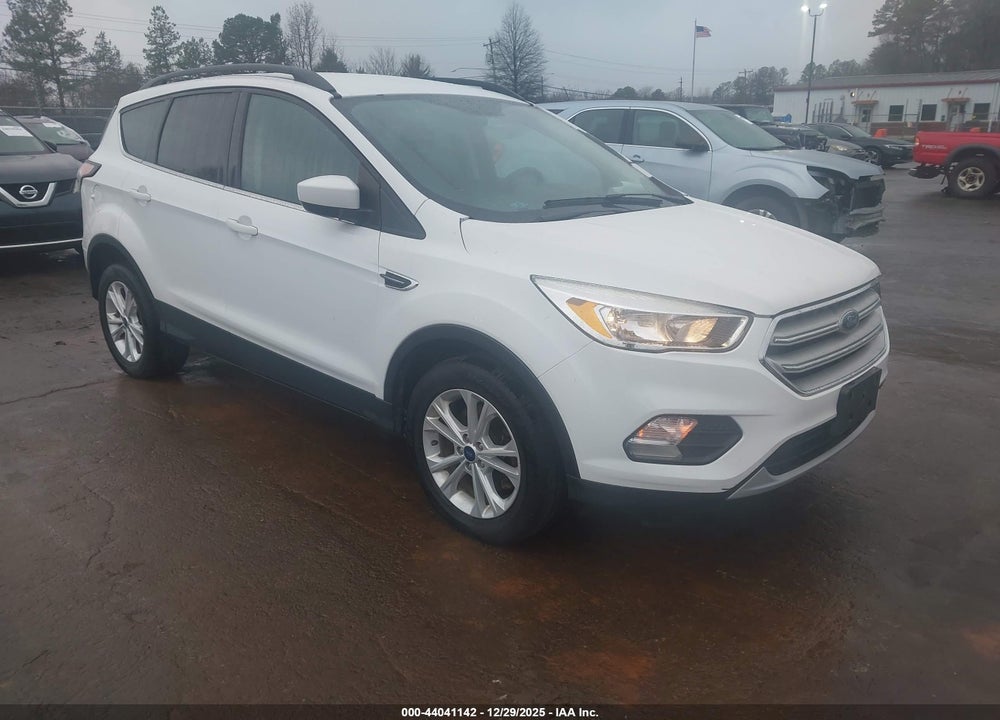 2018 FORD ESCAPE SE VIN: 1FMCU9GD7JUB62096
