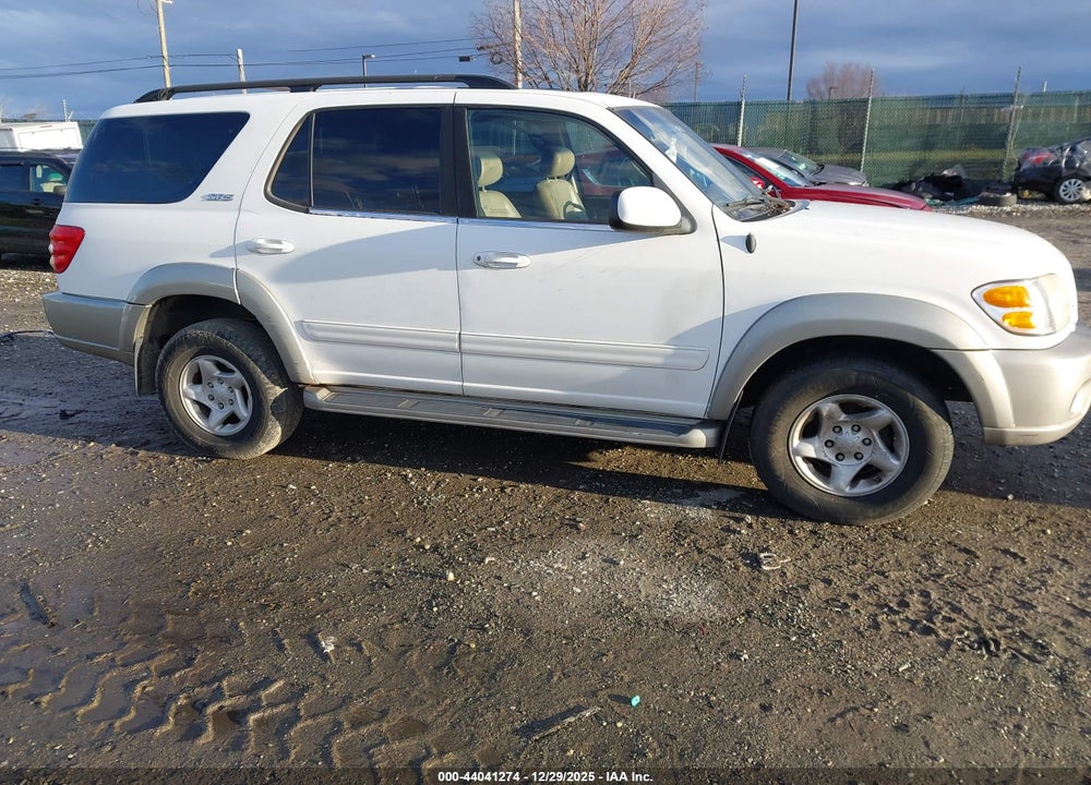 2001 TOYOTA SEQUOIA SR5 V8 VIN: 5TDBT44A21S039200