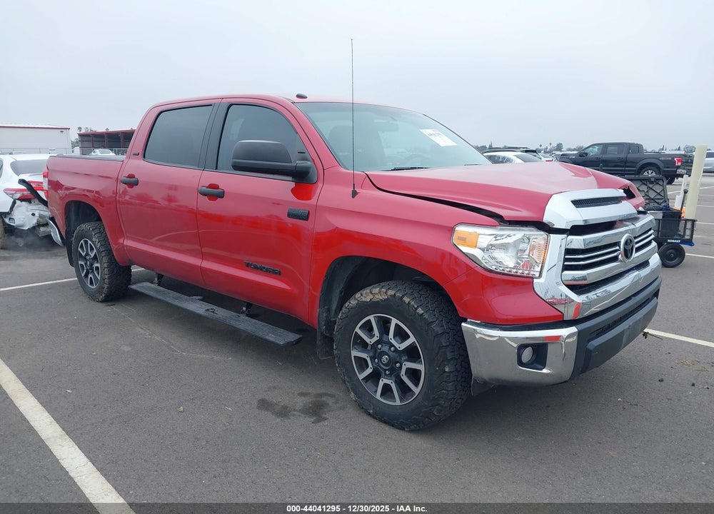 2017 TOYOTA TUNDRA SR5 5.7L V8 VIN: 5TFDY5F12HX645405