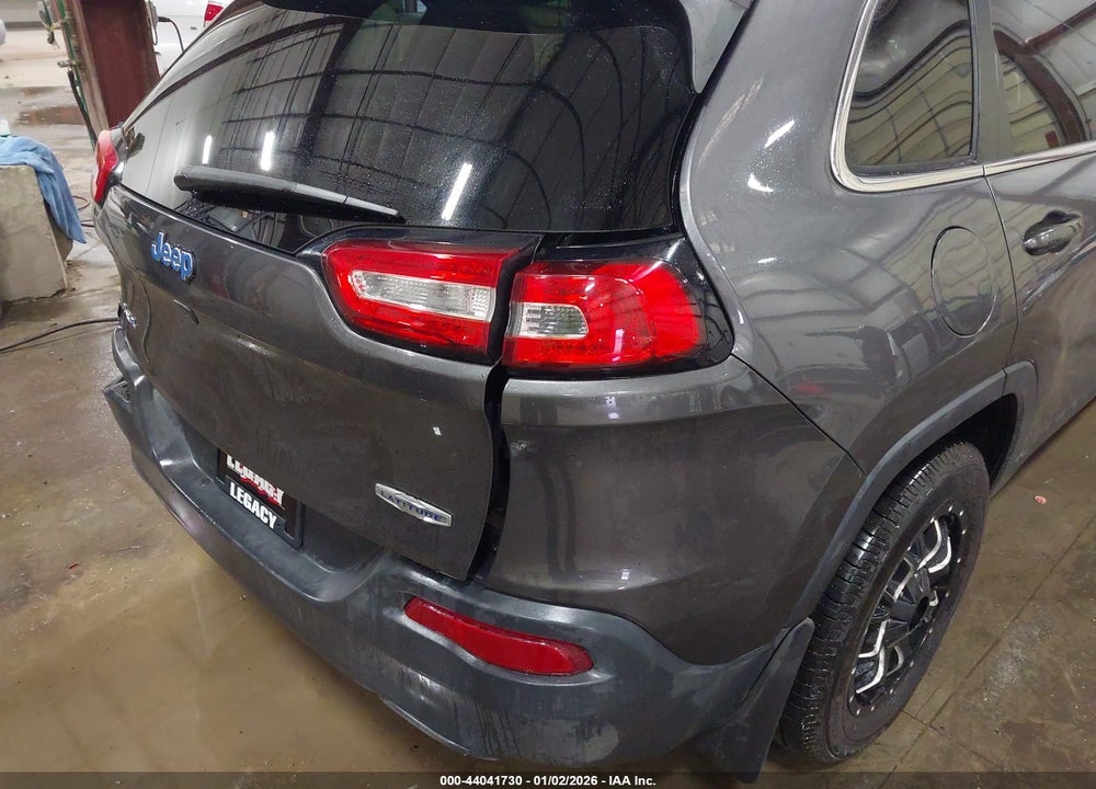 2018 JEEP CHEROKEE LATITUDE PLUS 4X4 VIN: 1C4PJMLX4JD603782