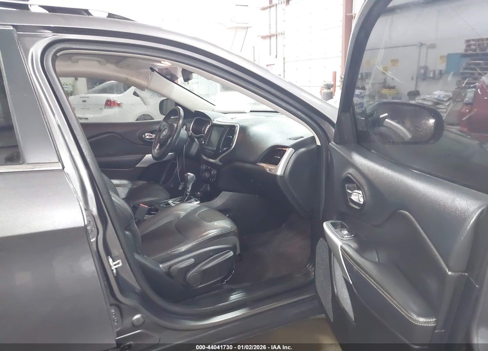 2018 JEEP CHEROKEE LATITUDE PLUS 4X4 VIN: 1C4PJMLX4JD603782