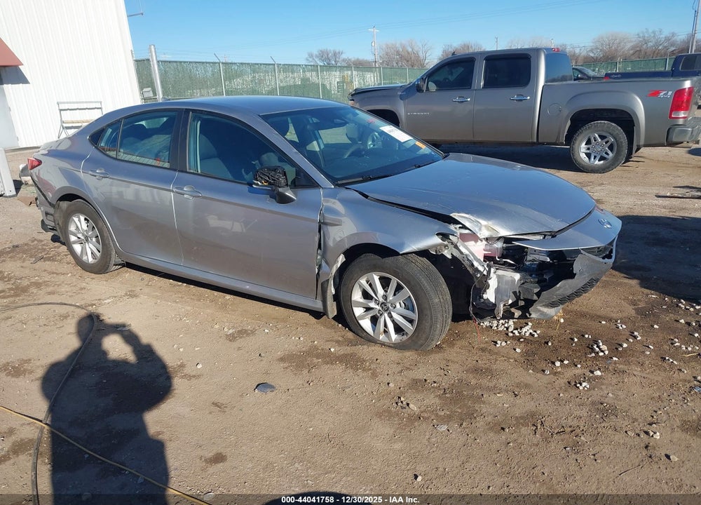 2025 TOYOTA CAMRY LE VIN: 4T1DAACKXSU530047