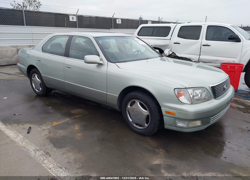 1998 LEXUS LS 400 VIN: JT8BH28F4W0119005