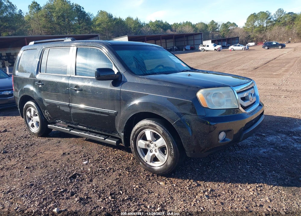 2011 HONDA PILOT EX-L VIN: 5FNYF3H52BB007927