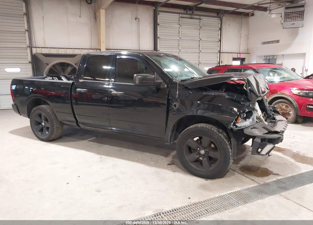 2014 RAM 1500 EXPRESS VIN: 1C6RR7FTXES262084