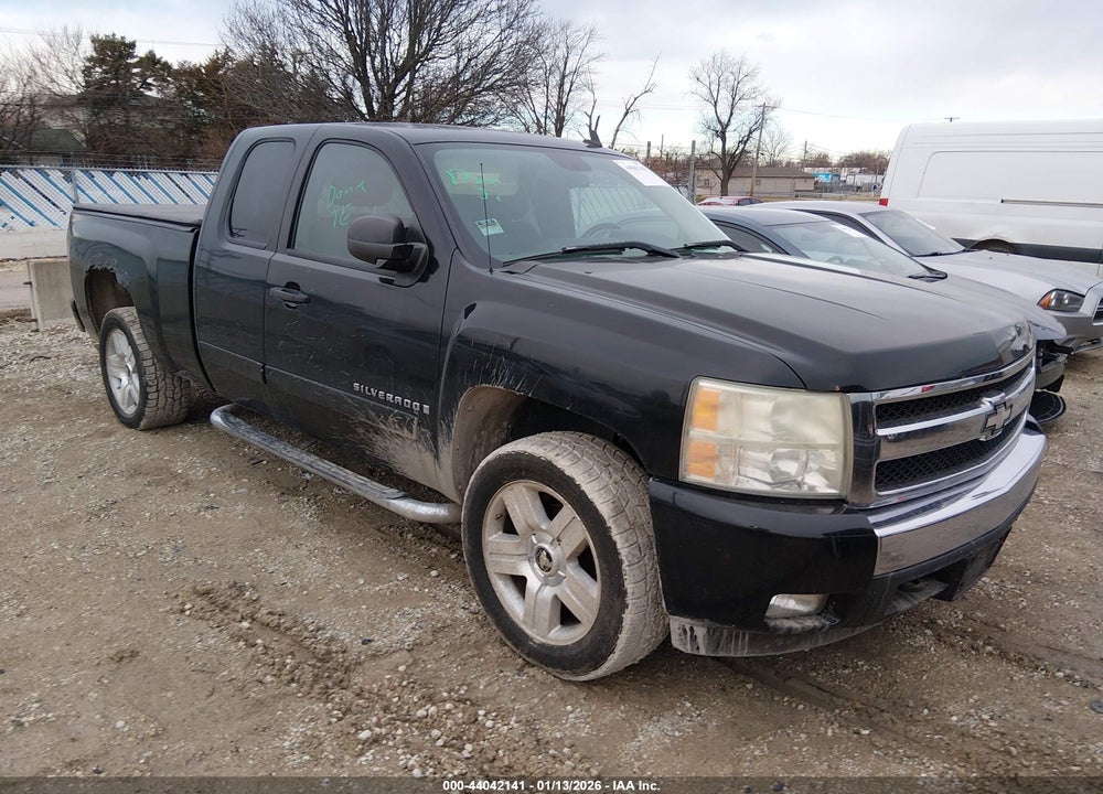 2008 CHEVROLET SILVERADO 1500 LT1 VIN: 1GCEK19058Z244226
