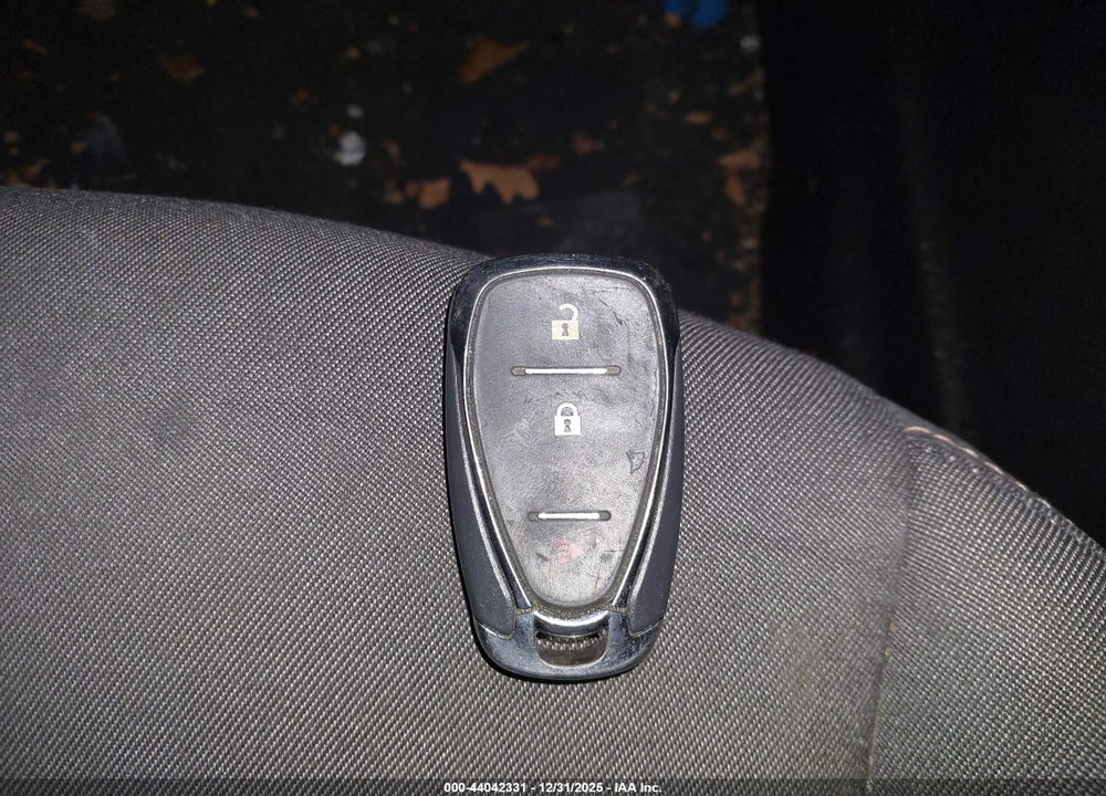 2018 CHEVROLET EQUINOX LT VIN: 2GNAXSEV5J6284564