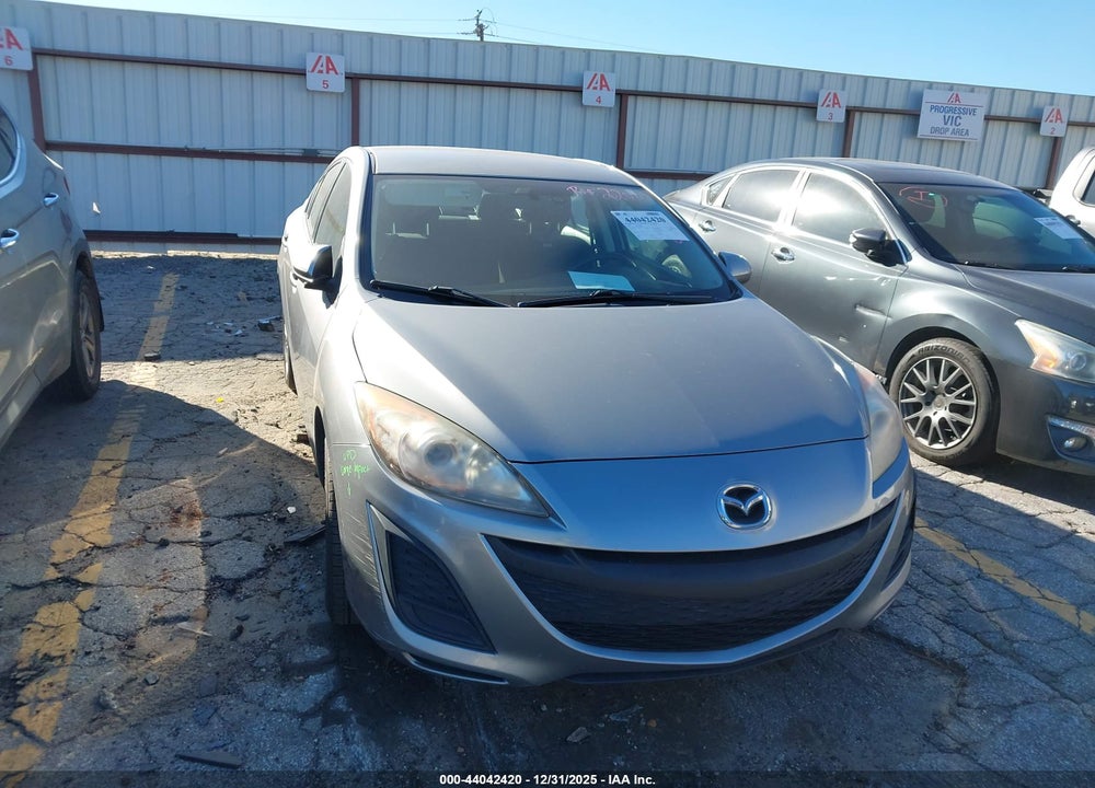 2011 MAZDA 3 I TOURING VIN: JM1BL1VFXB1902364