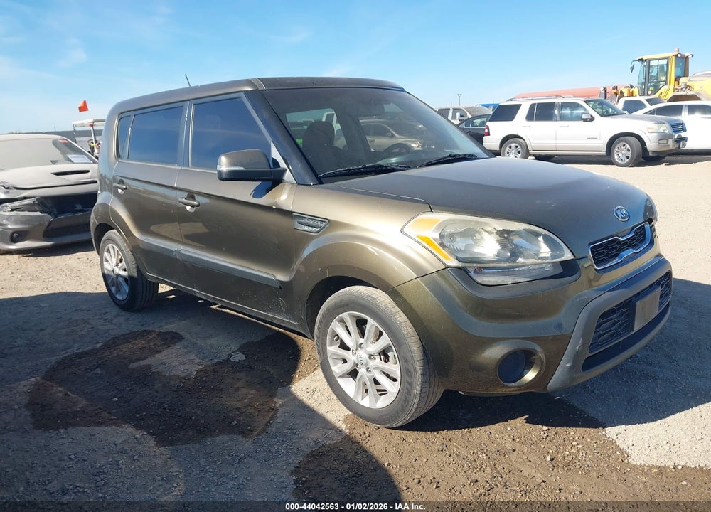 2012 KIA SOUL + VIN: KNDJT2A60C7398705