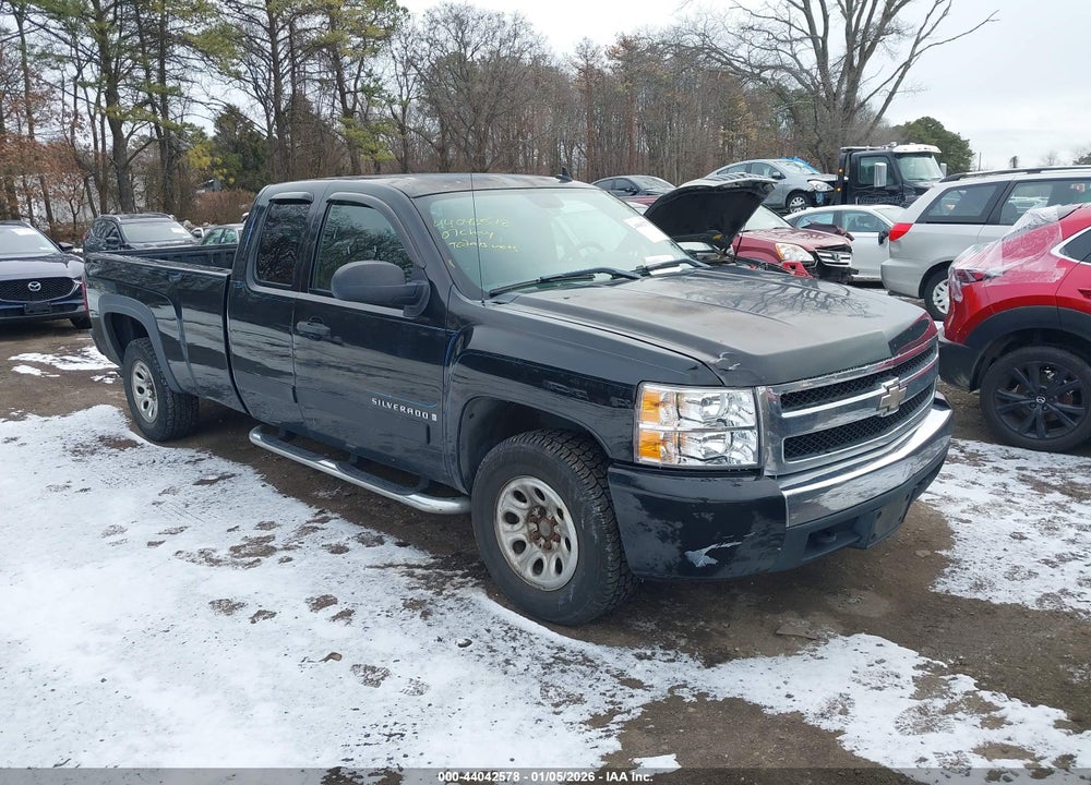 2007 CHEVROLET SILVERADO 1500 LT1 VIN: 1GCEK19J27E502054