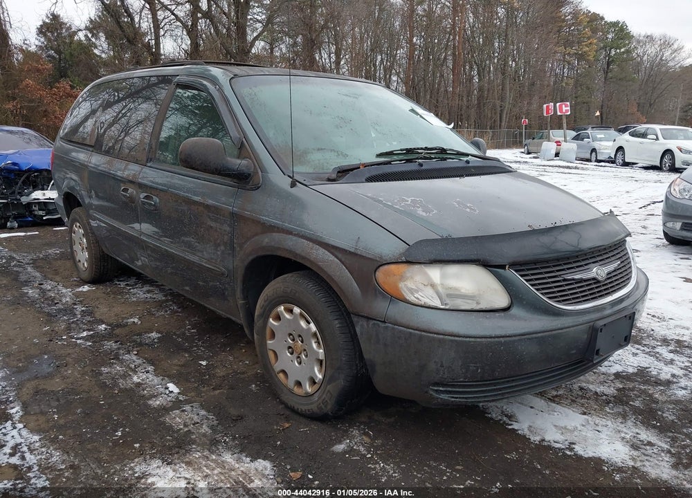 2002 CHRYSLER TOWN & COUNTRY LX VIN: 2C4GP44372R644013