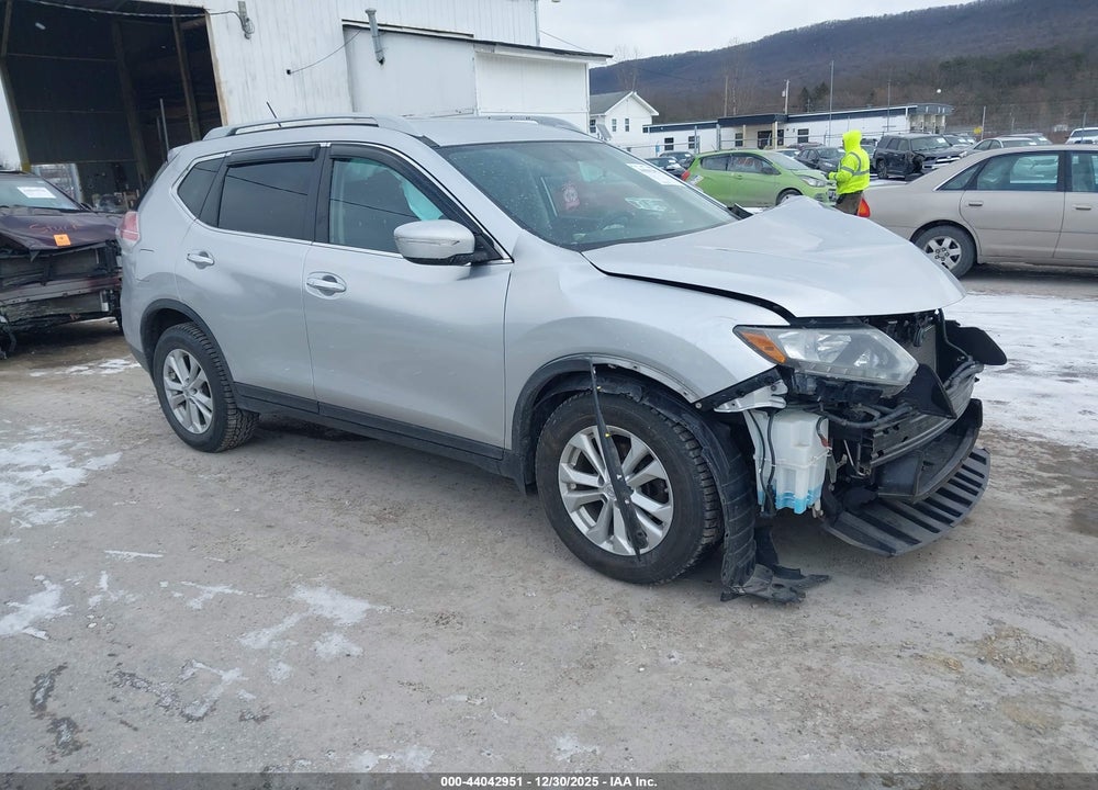 2014 NISSAN ROGUE SV VIN: 5N1AT2MV0EC810372