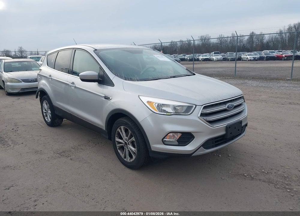 2017 FORD ESCAPE SE VIN: 1FMCU0GD4HUE39230