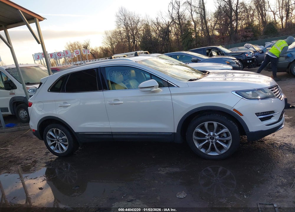 2017 LINCOLN MKC SELECT VIN: 5LMCJ2D99HUL04925