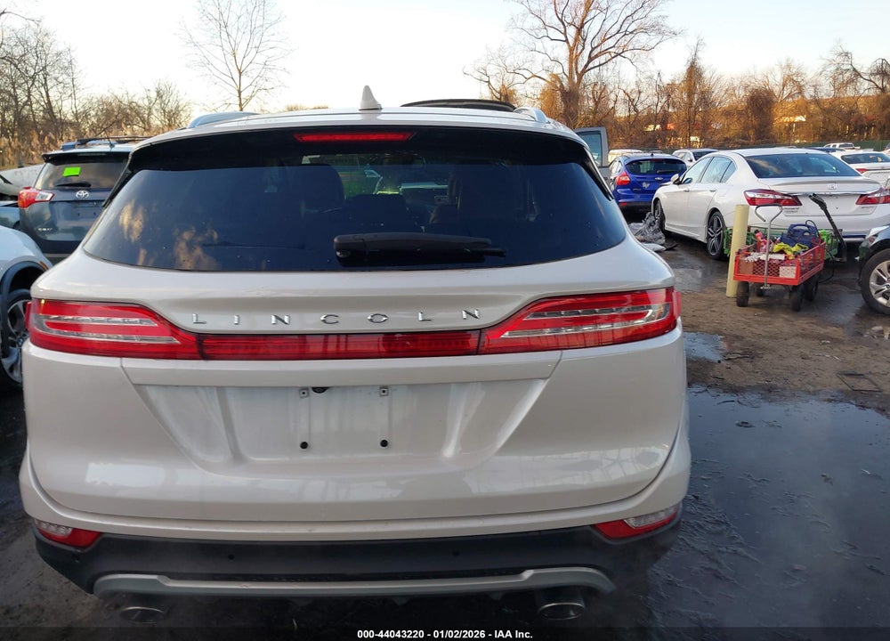 2017 LINCOLN MKC SELECT VIN: 5LMCJ2D99HUL04925