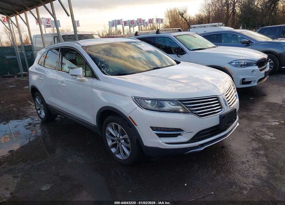 2017 LINCOLN MKC SELECT VIN: 5LMCJ2D99HUL04925