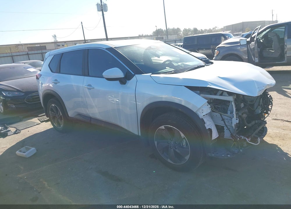 2025 NISSAN ROGUE SV FWD VIN: 5N1BT3BA0SC790405