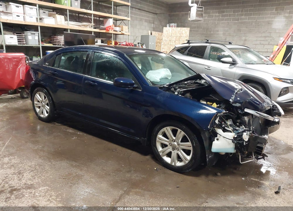 2014 CHRYSLER 200 TOURING VIN: 1C3CCBBB4EN176868